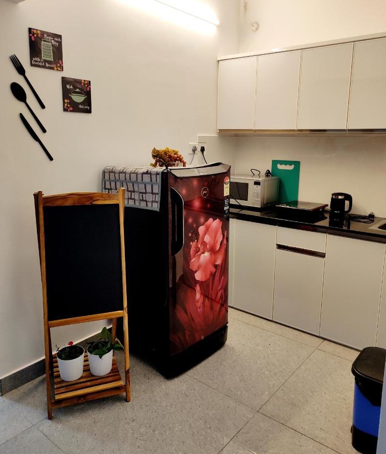 Happy Buddha S4 Aparthotel วาร์คาลา ภายนอก รูปภาพ